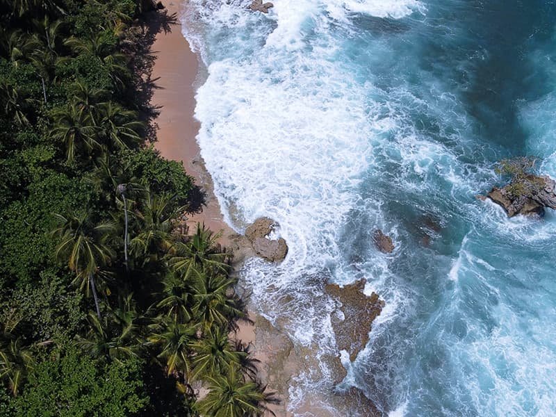 the sea and shoreline of Costa Rica